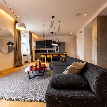 Apartment Main Square Luxury View Central